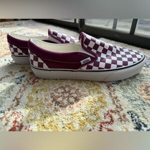 NWOT Vans Unisex Slip-On Purple & White Checkered Sneakers Men’s 7.5/Women’s 9